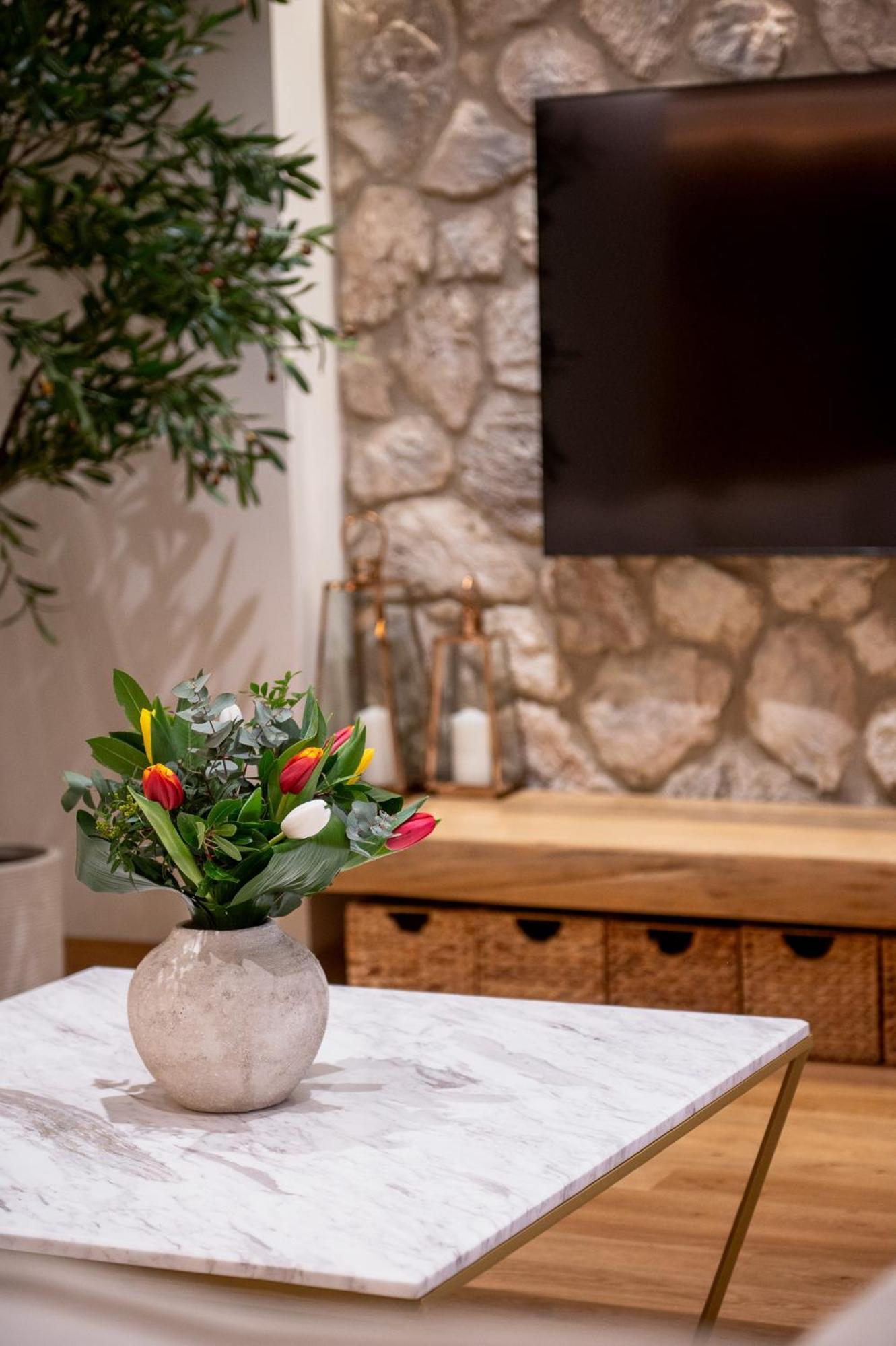 Num Suites & Lofts Athene Buitenkant foto